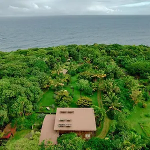 Oceanside Glass On Three Gorgeous Acres! Pahoa